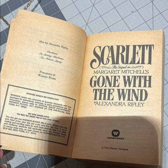 Scarlett Book by Alexandra Ripley - Picture 7 of 8